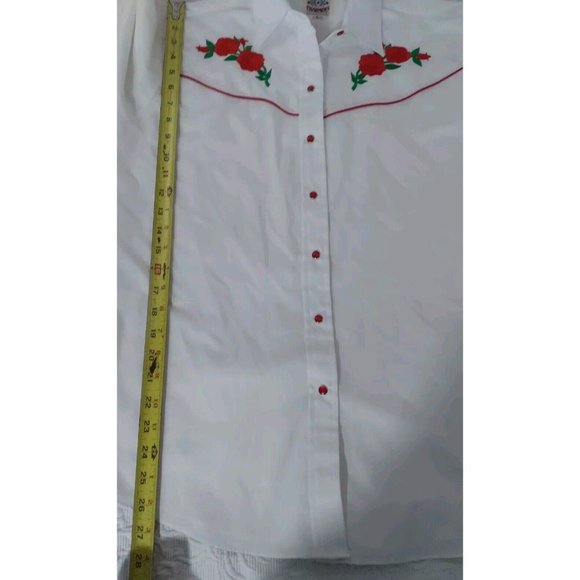 Country Charmers Ely western white embroidered red roses Snap Shirt women’s LRG - Picture 7 of 16